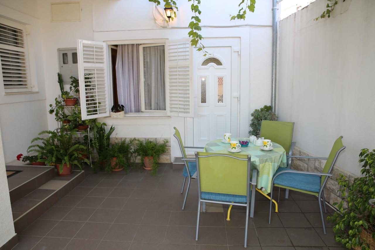 Lambasa Apartma *